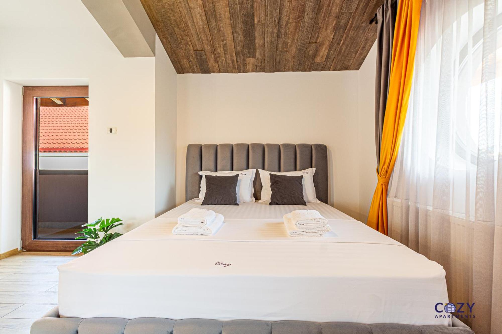 Cozy Brand New Boutique Aparthotel Braşov Exterior foto