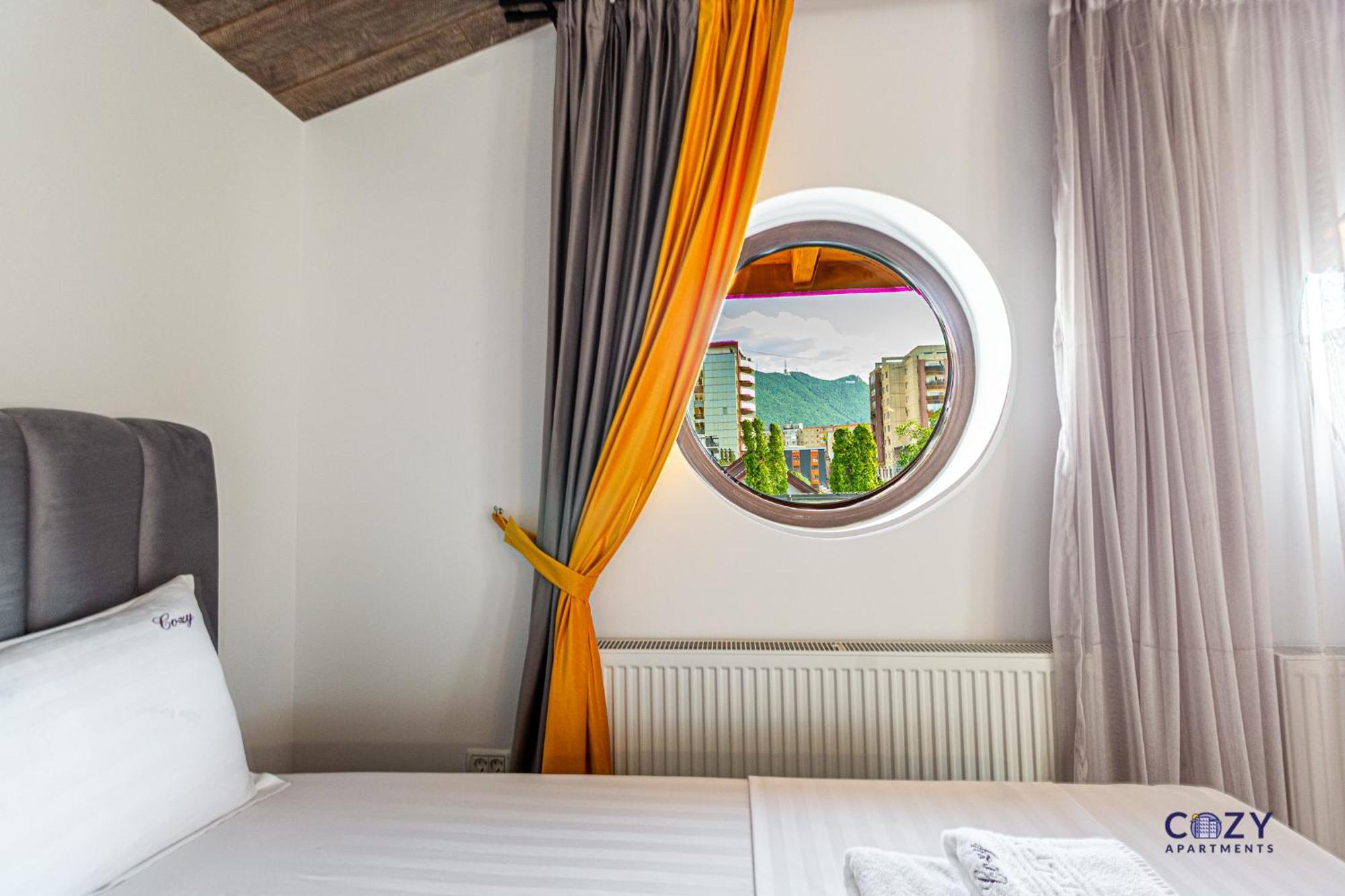 Cozy Brand New Boutique Aparthotel Braşov Exterior foto
